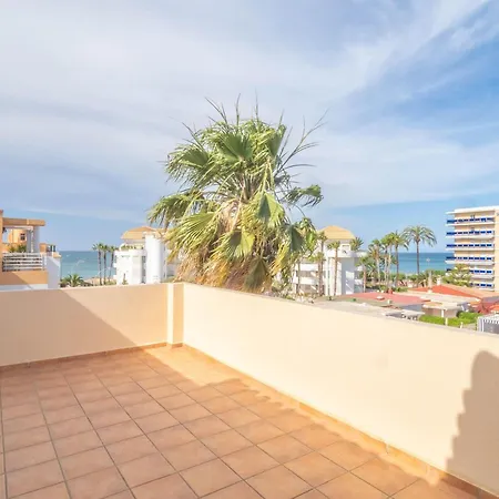 Penthouse In With Private Terrace