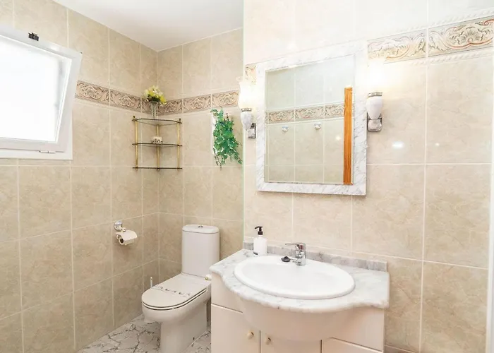 Penthouse In With Private Terrace